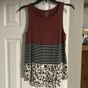 Maurice’s Medium Tank colorblock